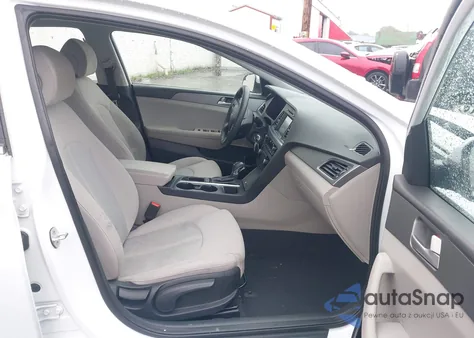 2016 Hyundai Sonata Se z USA, uszkodzony, nr VIN 5NPE24AF2GH343707